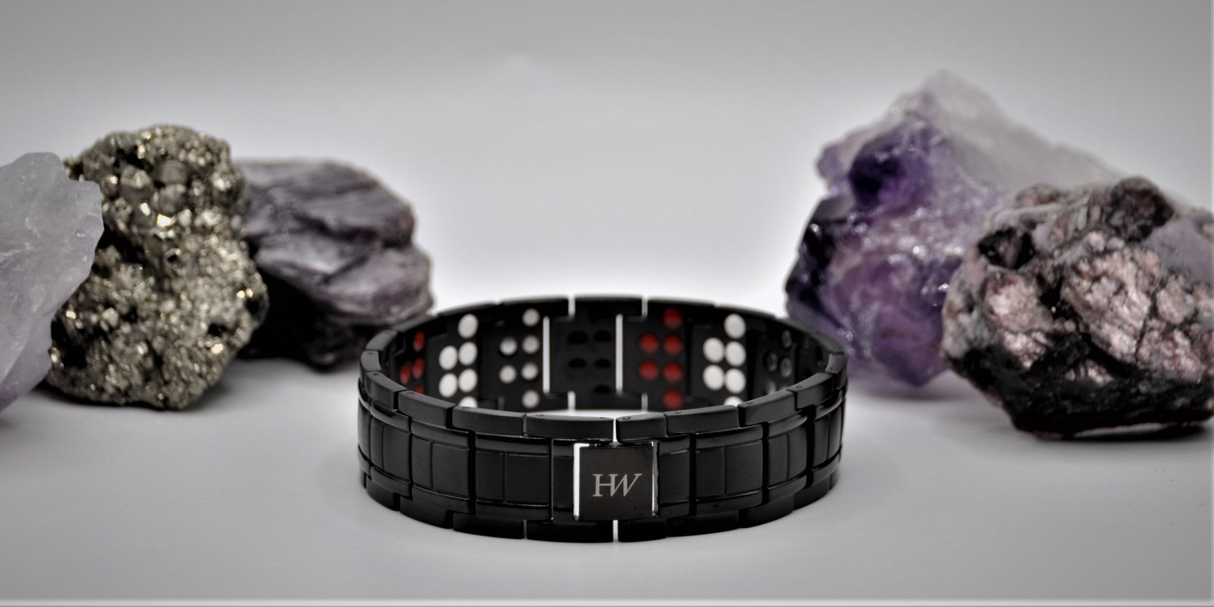 Thick Design 6X Black HW – Holistic World