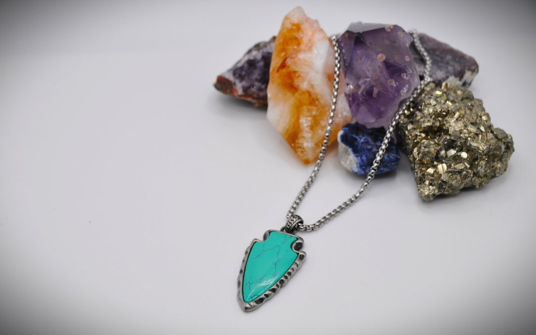 Arrowhead Turquoise Necklace Crystals