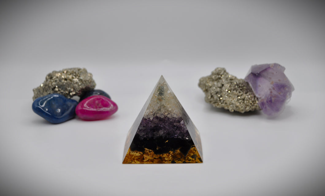 Crystal Pyramid CODE 1005 (B)